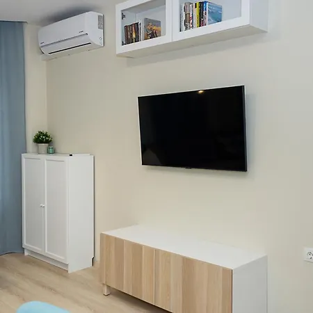 Апартаменты The Blue - 1bd With A Cozy Balcony By Flat Mаnager *